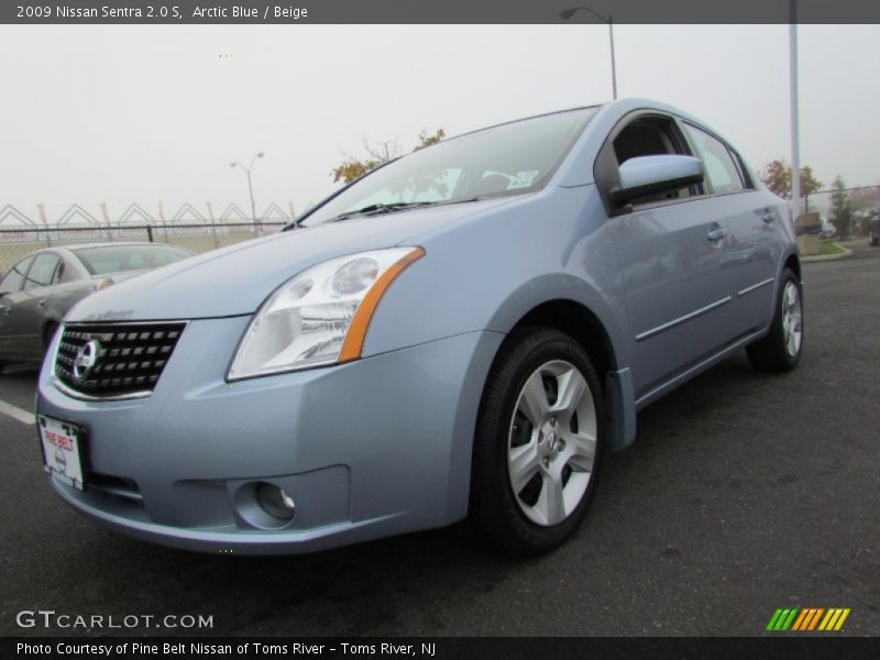 Arctic Blue / Beige 2009 Nissan Sentra 2.0 S