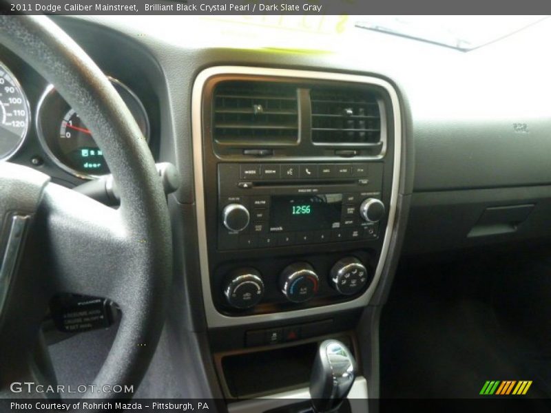 Brilliant Black Crystal Pearl / Dark Slate Gray 2011 Dodge Caliber Mainstreet