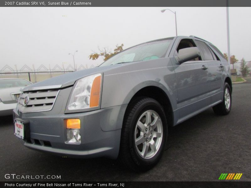Front 3/4 View of 2007 SRX V6