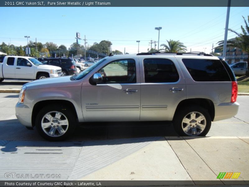 Pure Silver Metallic / Light Titanium 2011 GMC Yukon SLT