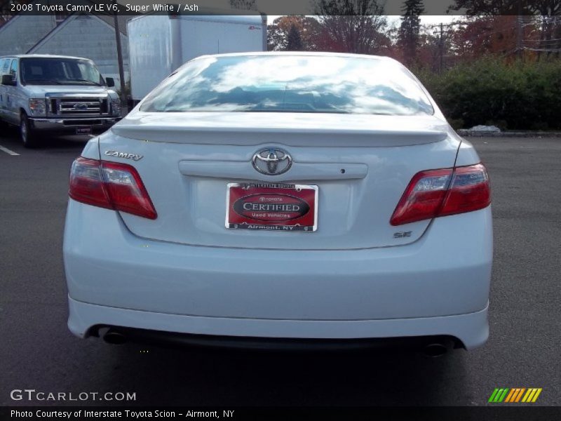 Super White / Ash 2008 Toyota Camry LE V6