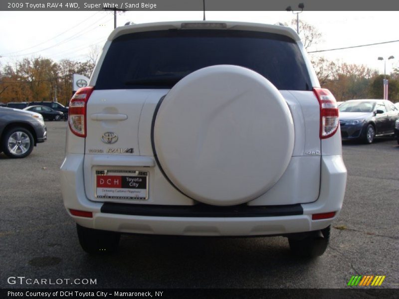 Super White / Sand Beige 2009 Toyota RAV4 4WD