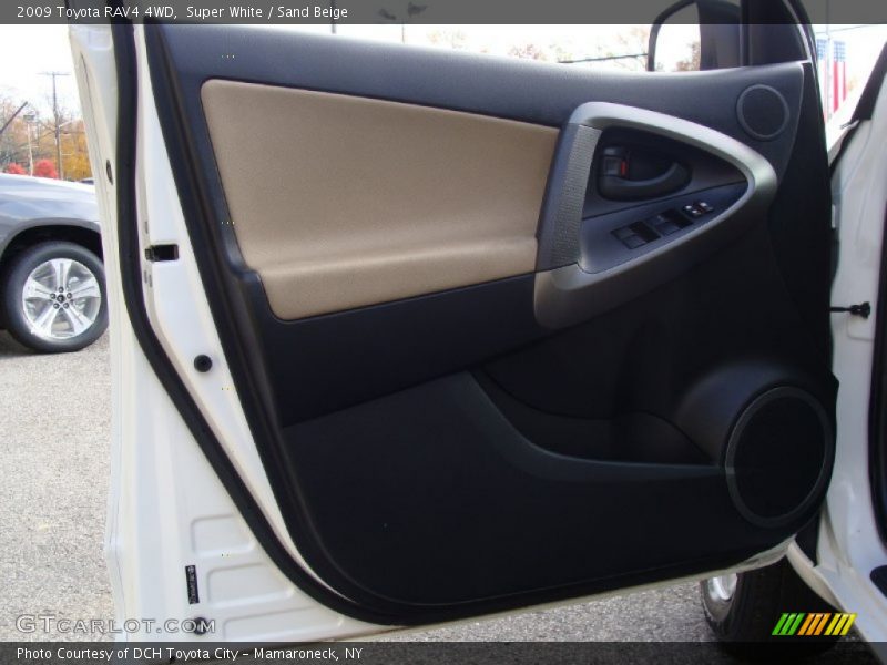 Super White / Sand Beige 2009 Toyota RAV4 4WD