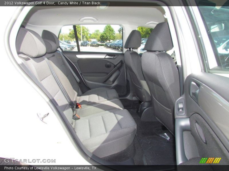 Candy White / Titan Black 2012 Volkswagen Golf 4 Door