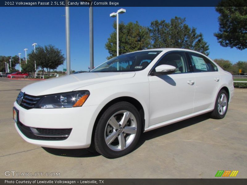 Candy White / Cornsilk Beige 2012 Volkswagen Passat 2.5L SE