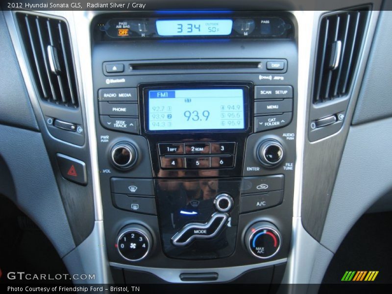 Radiant Silver / Gray 2012 Hyundai Sonata GLS