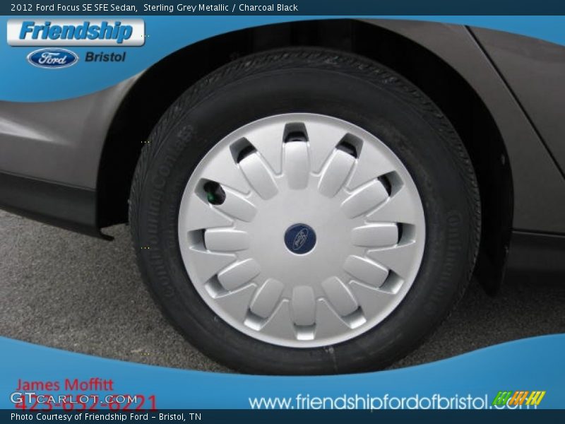 Sterling Grey Metallic / Charcoal Black 2012 Ford Focus SE SFE Sedan