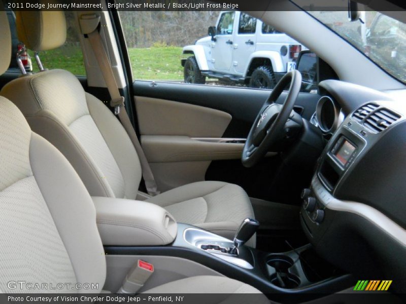 Bright Silver Metallic / Black/Light Frost Beige 2011 Dodge Journey Mainstreet