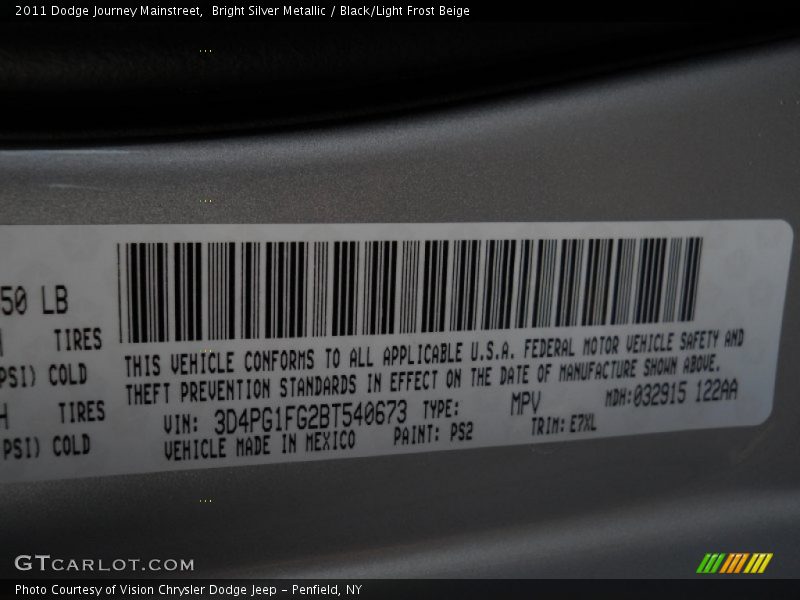 Bright Silver Metallic / Black/Light Frost Beige 2011 Dodge Journey Mainstreet