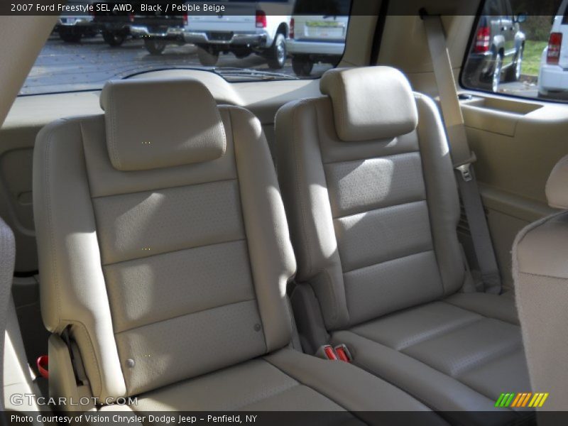 Black / Pebble Beige 2007 Ford Freestyle SEL AWD