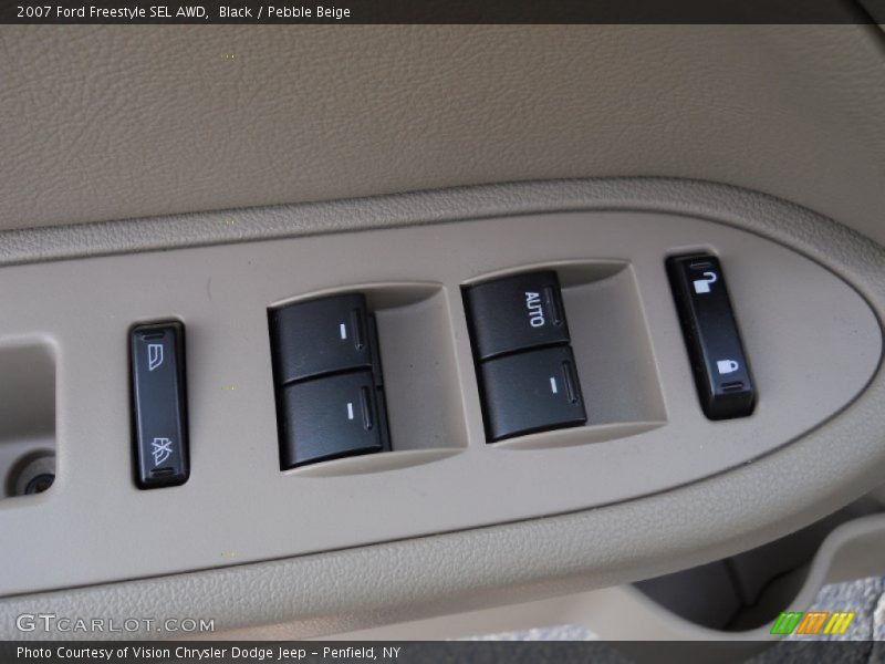 Black / Pebble Beige 2007 Ford Freestyle SEL AWD