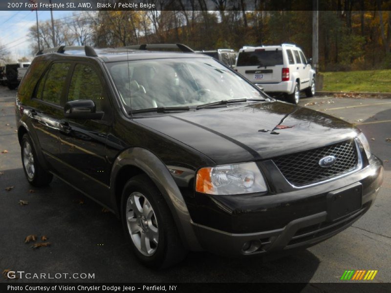 Black / Pebble Beige 2007 Ford Freestyle SEL AWD