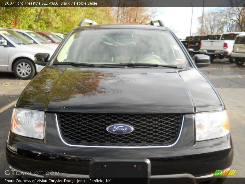 Black / Pebble Beige 2007 Ford Freestyle SEL AWD