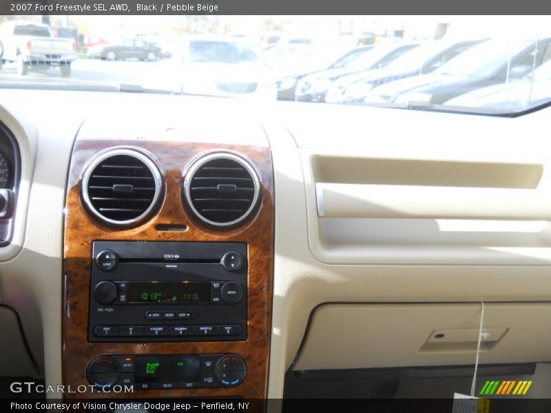 Black / Pebble Beige 2007 Ford Freestyle SEL AWD