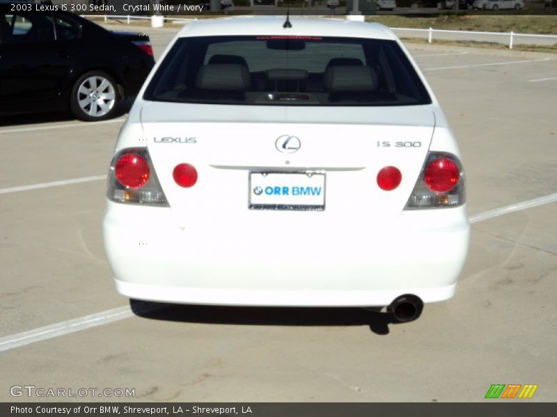 Crystal White / Ivory 2003 Lexus IS 300 Sedan