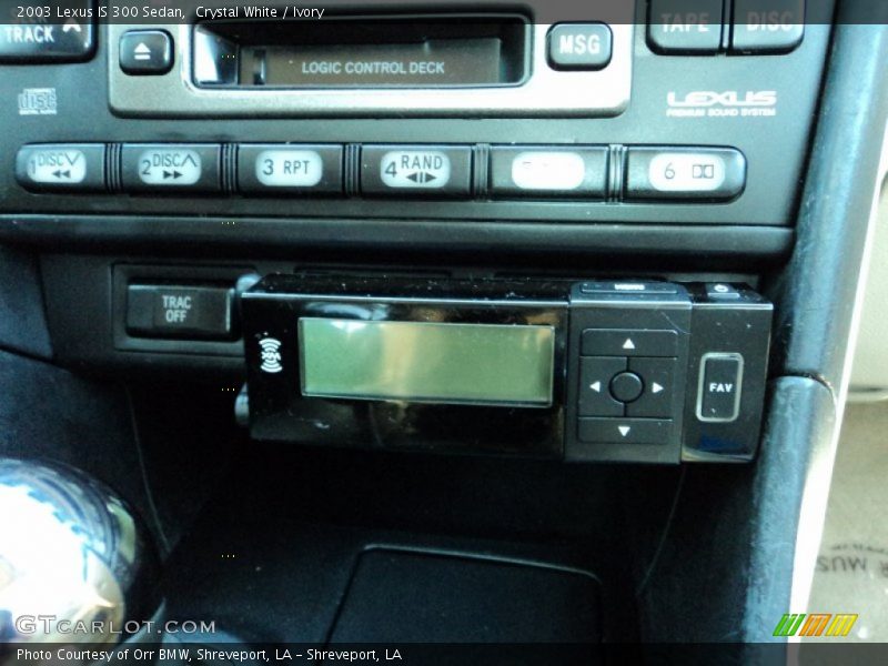 Crystal White / Ivory 2003 Lexus IS 300 Sedan