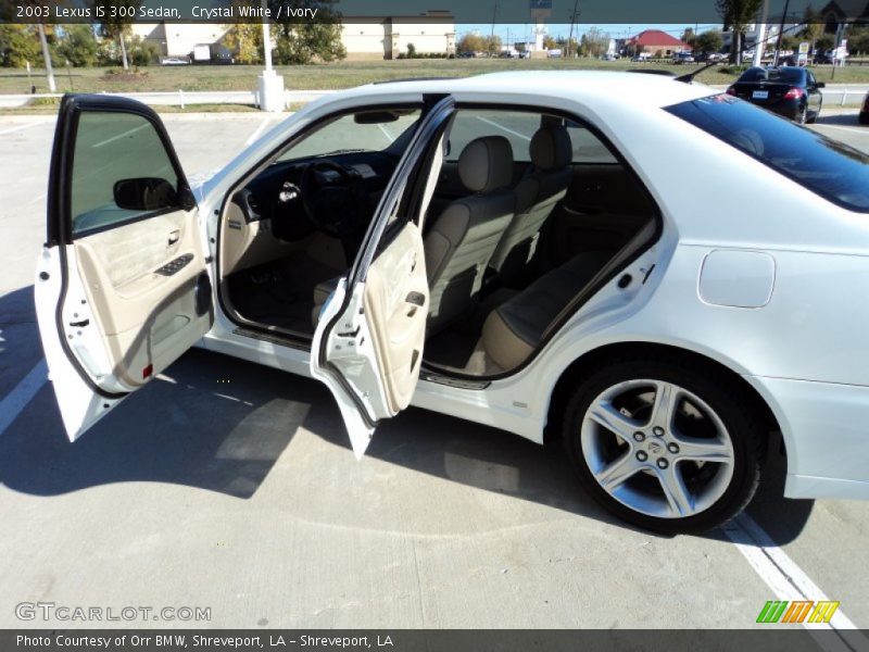 Crystal White / Ivory 2003 Lexus IS 300 Sedan