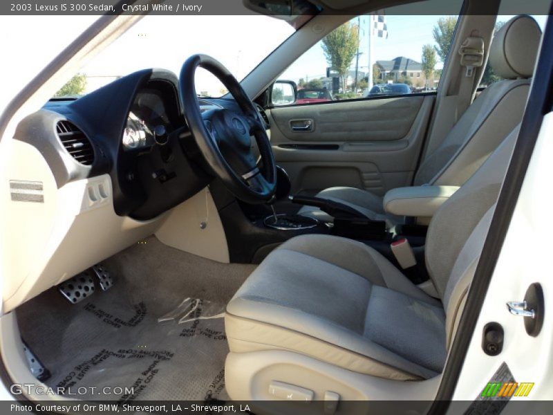 Crystal White / Ivory 2003 Lexus IS 300 Sedan
