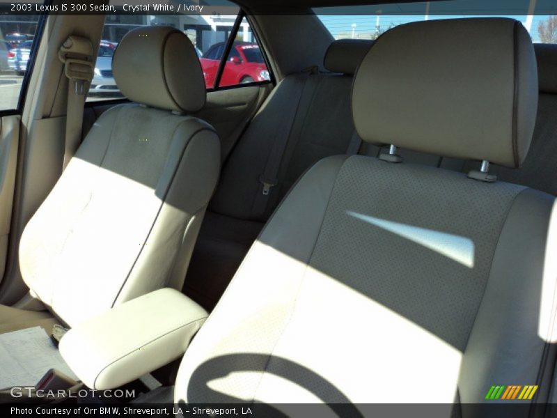 Crystal White / Ivory 2003 Lexus IS 300 Sedan
