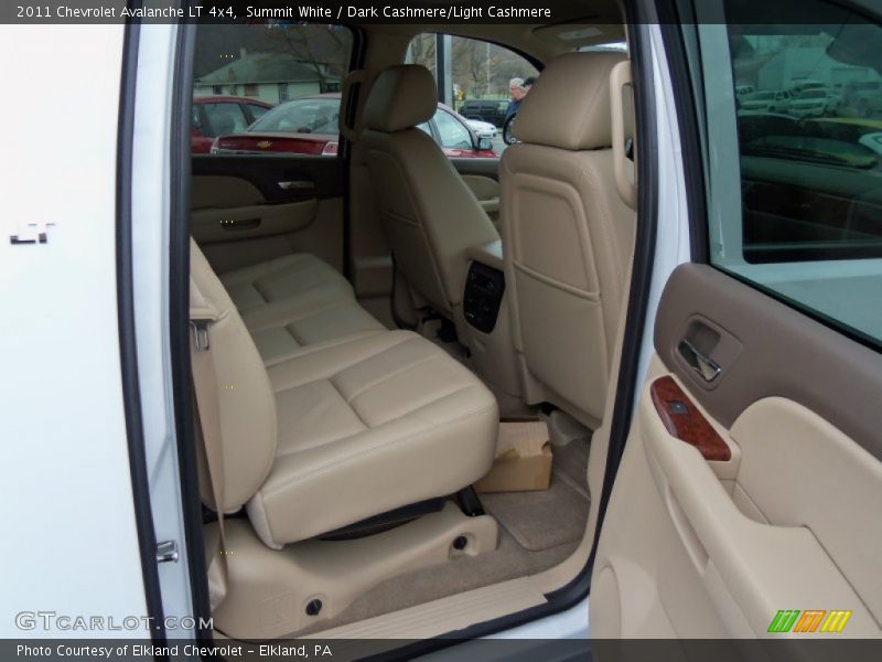 Summit White / Dark Cashmere/Light Cashmere 2011 Chevrolet Avalanche LT 4x4