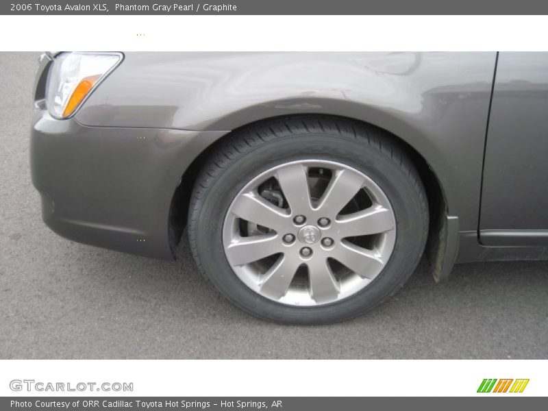 Phantom Gray Pearl / Graphite 2006 Toyota Avalon XLS
