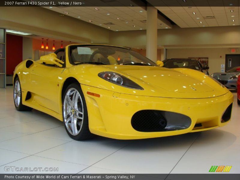Yellow / Nero 2007 Ferrari F430 Spider F1