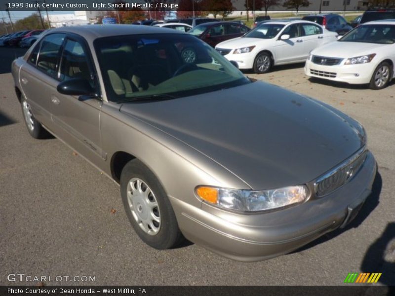 Light Sandrift Metallic / Taupe 1998 Buick Century Custom
