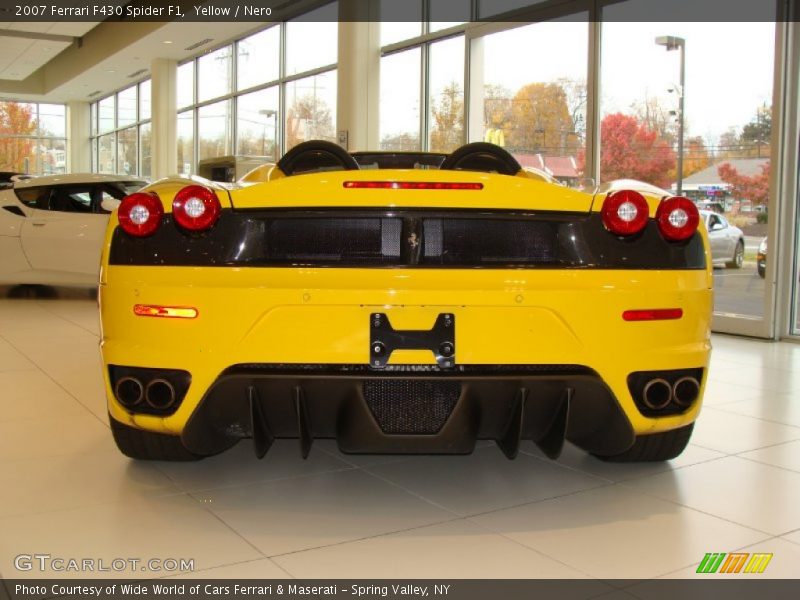 Yellow / Nero 2007 Ferrari F430 Spider F1