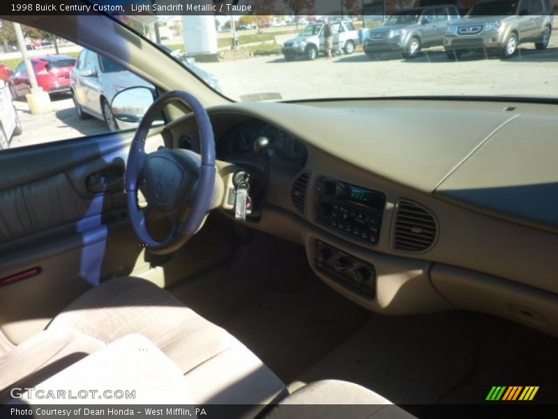Light Sandrift Metallic / Taupe 1998 Buick Century Custom