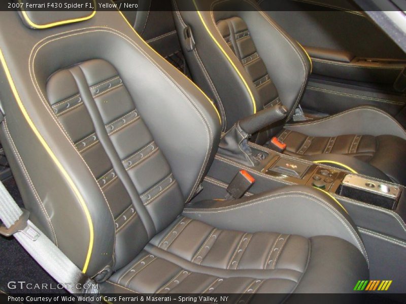 Yellow / Nero 2007 Ferrari F430 Spider F1