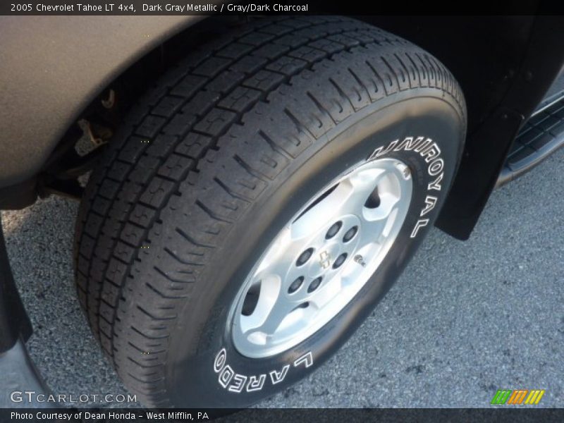 Dark Gray Metallic / Gray/Dark Charcoal 2005 Chevrolet Tahoe LT 4x4