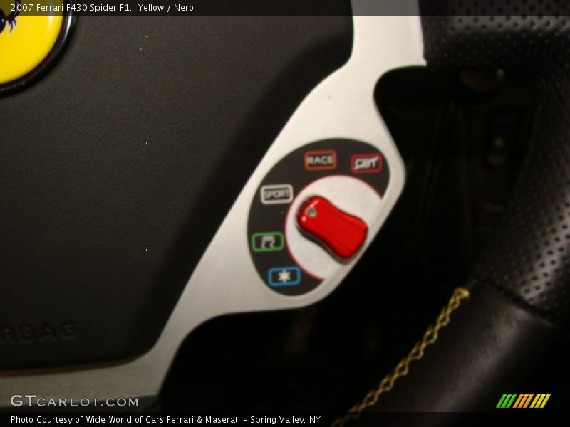 Yellow / Nero 2007 Ferrari F430 Spider F1