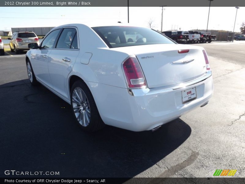 Bright White / Black 2012 Chrysler 300 Limited