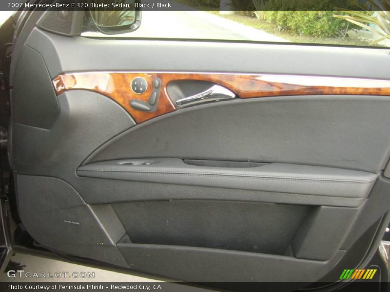 Black / Black 2007 Mercedes-Benz E 320 Bluetec Sedan