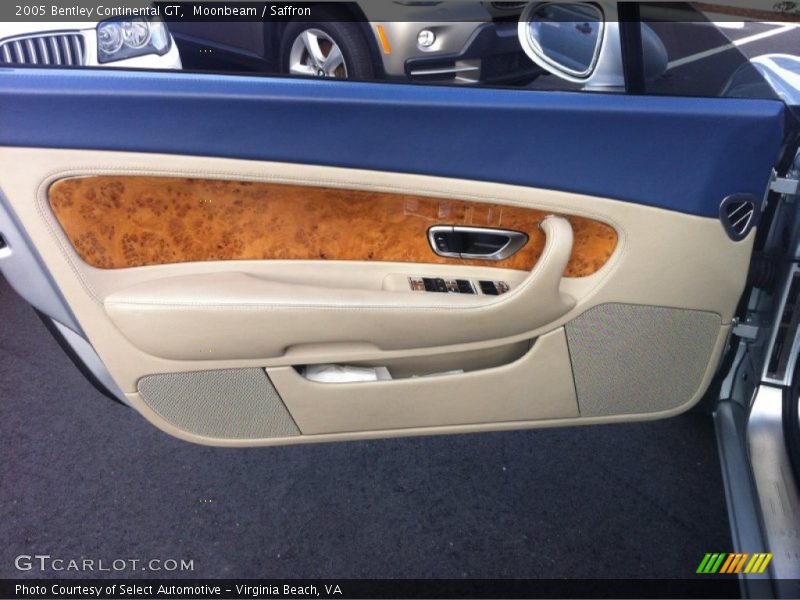 Moonbeam / Saffron 2005 Bentley Continental GT