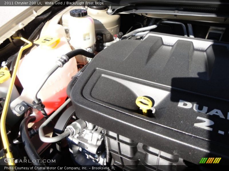 White Gold / Black/Light Frost Beige 2011 Chrysler 200 LX