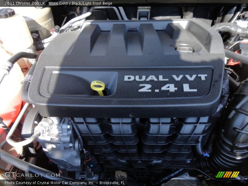 White Gold / Black/Light Frost Beige 2011 Chrysler 200 LX