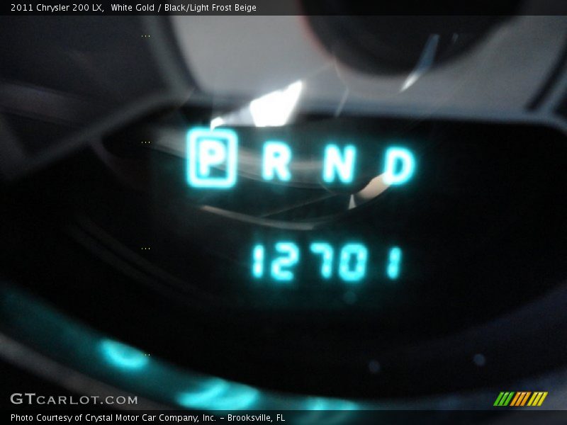 White Gold / Black/Light Frost Beige 2011 Chrysler 200 LX