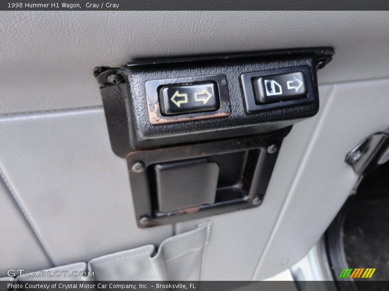 Controls of 1998 H1 Wagon