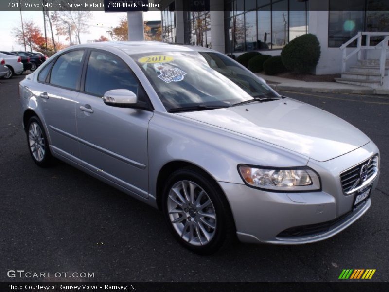 Silver Metallic / Off Black Leather 2011 Volvo S40 T5
