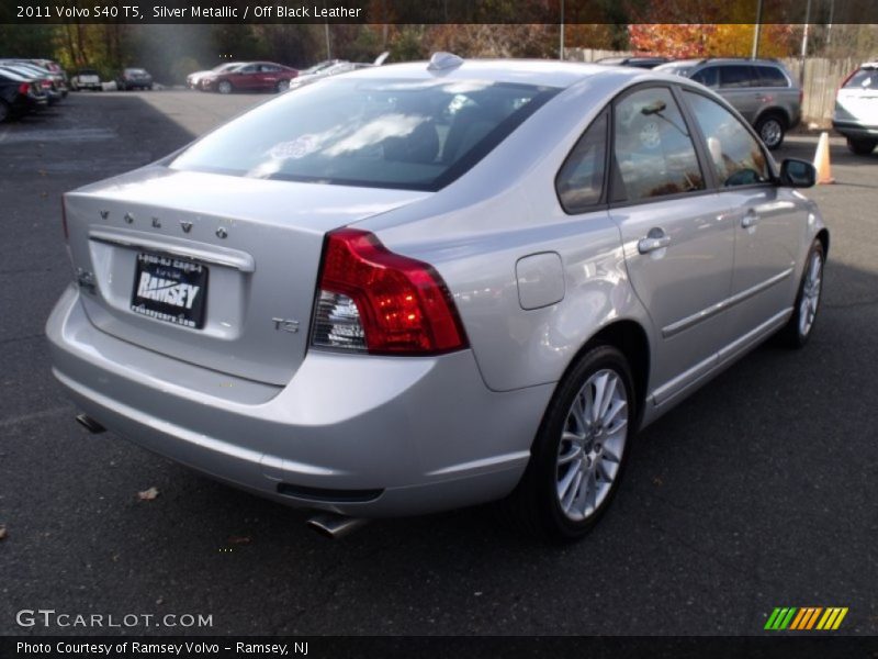 Silver Metallic / Off Black Leather 2011 Volvo S40 T5