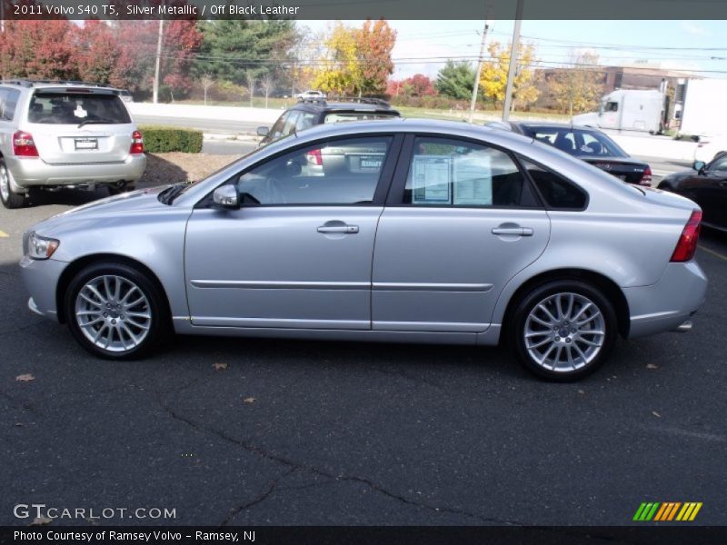 Silver Metallic / Off Black Leather 2011 Volvo S40 T5