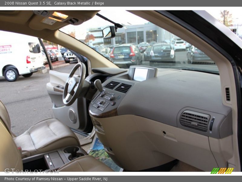 Galaxy Black Metallic / Beige 2008 Nissan Quest 3.5 SE