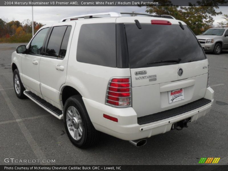 Ceramic White Pearl / Medium Dark Parchment 2004 Mercury Mountaineer V8 Premier AWD