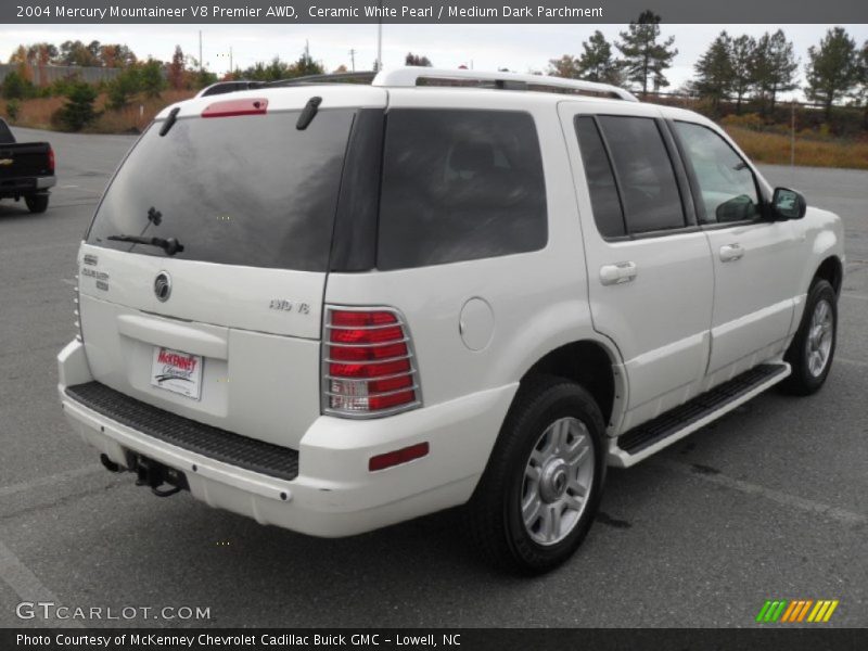 Ceramic White Pearl / Medium Dark Parchment 2004 Mercury Mountaineer V8 Premier AWD