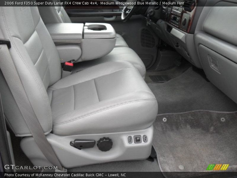 Medium Wedgewood Blue Metallic / Medium Flint 2006 Ford F350 Super Duty Lariat FX4 Crew Cab 4x4