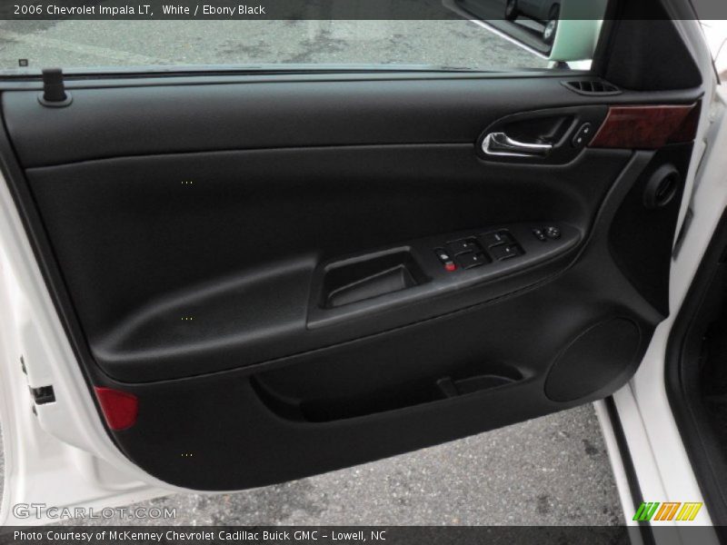 White / Ebony Black 2006 Chevrolet Impala LT