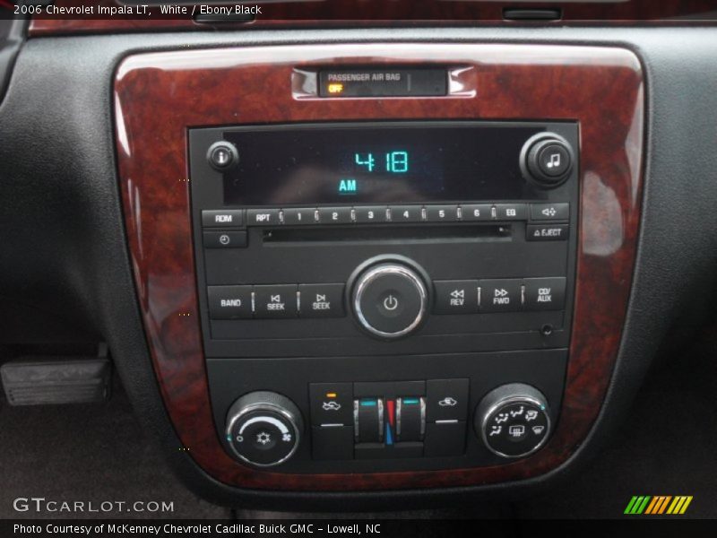 White / Ebony Black 2006 Chevrolet Impala LT