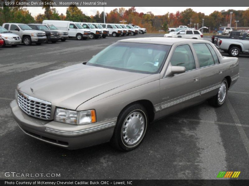 Moonstone / Neutral Shale 1999 Cadillac DeVille Sedan