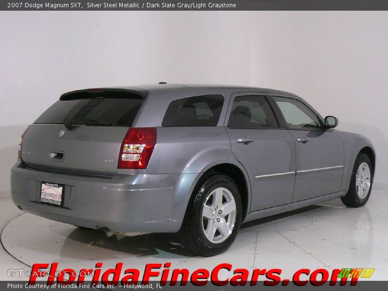 Silver Steel Metallic / Dark Slate Gray/Light Graystone 2007 Dodge Magnum SXT